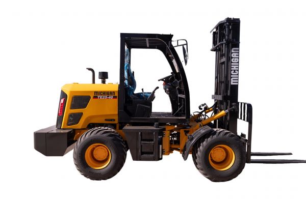 Autoelevador T25 40 4WD - 10582116N