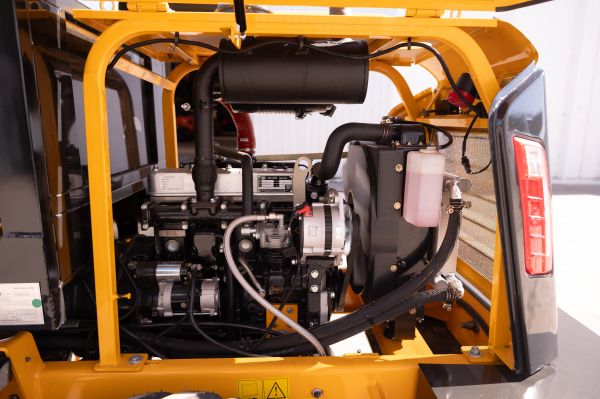 Autoelevador T25 40 4WD - 10582116N